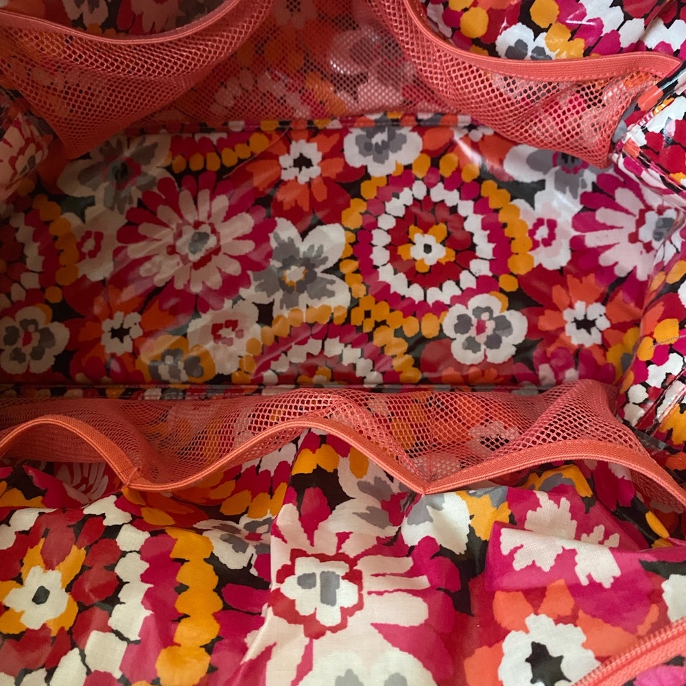 Vera Bradley Pixie Confetti baby bag - Picture 5 of 15